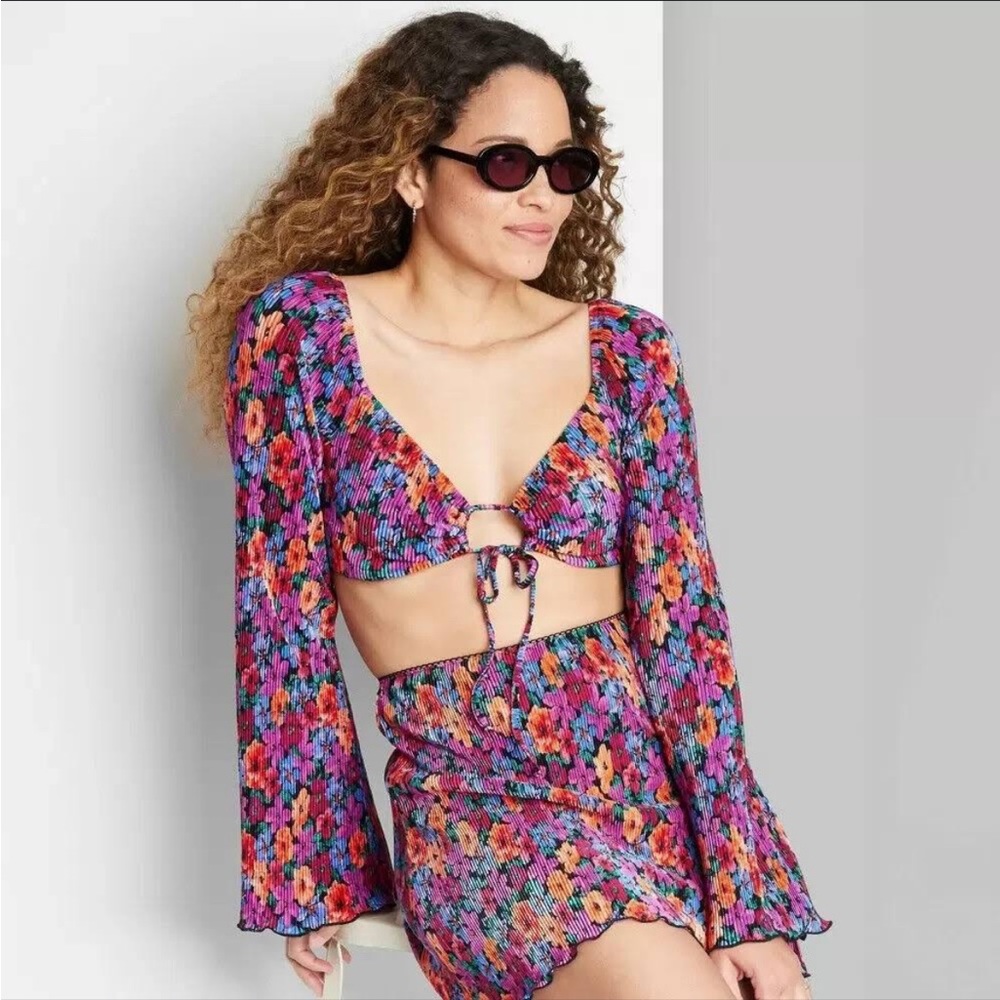 Wild Fable Floral Tie Front Crop Top